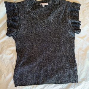 Nannette Lepore short sleeve, Black W/Metallic thread ribbed V-neck Sweater Sz L